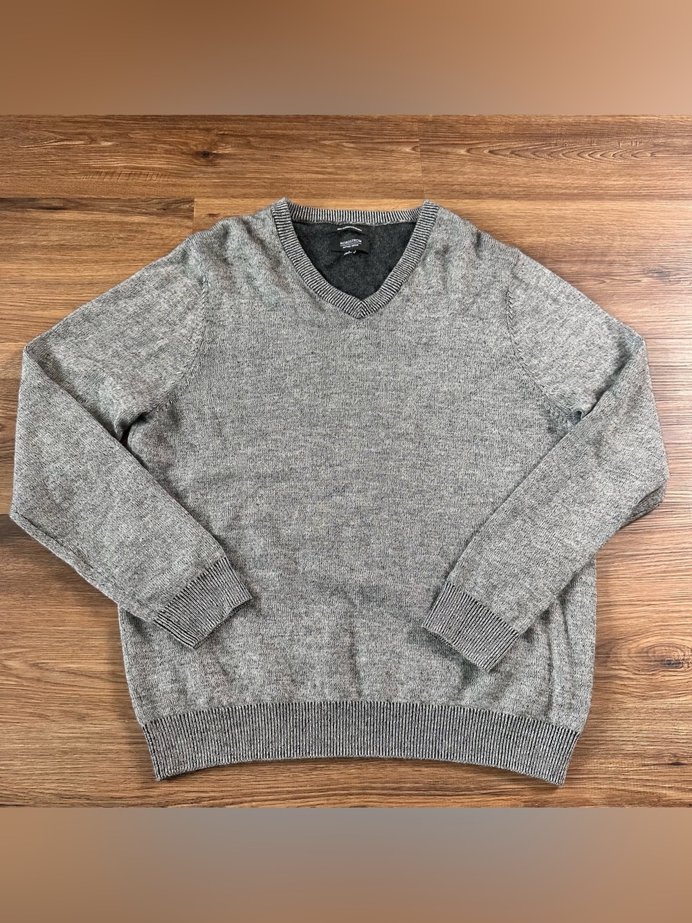 Nordstrom 100% Cashmere Sweater Mens Large Gray V-Neck Pullover Knit Luxury EUC